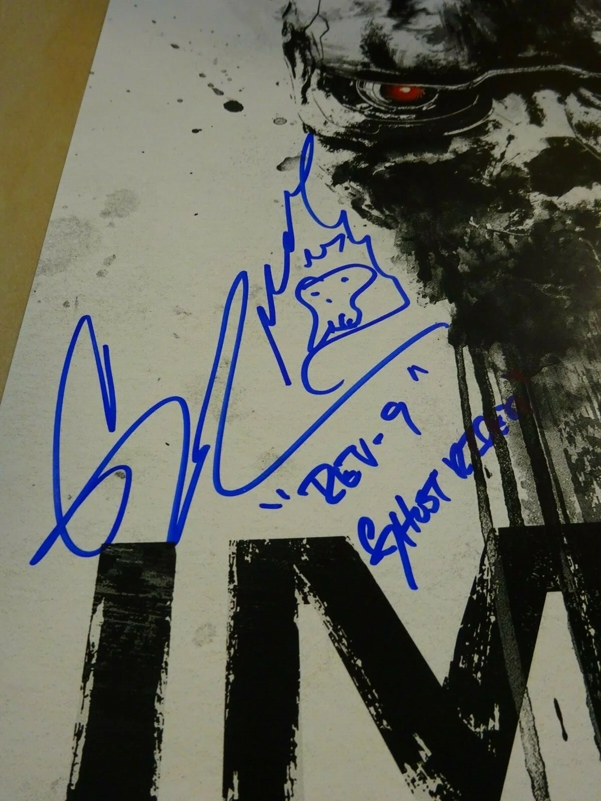 Gabriel Luna — Signed GABRIEL LUNA Autographed TERMINATOR DARK FATE 12x18 Photo BECKETT BAS COA, изображение 4