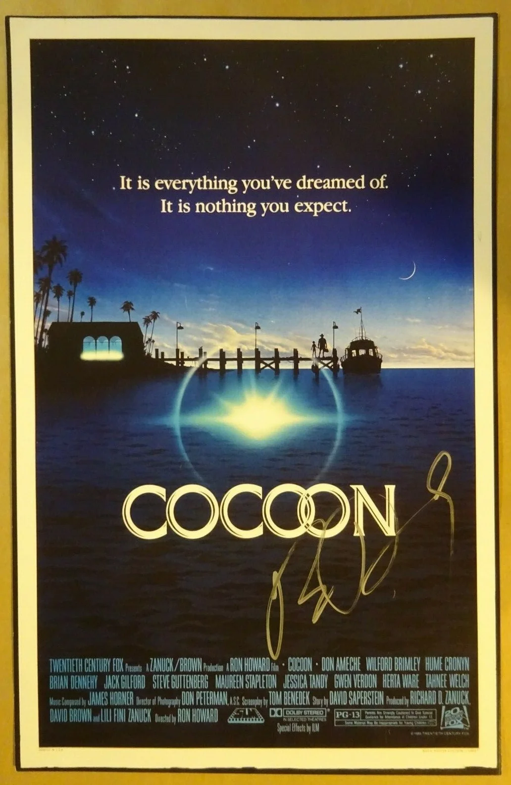Brian Dennehy — Signed BRIAN DENNEHY Autographed COCOON Photograph 11"x17"