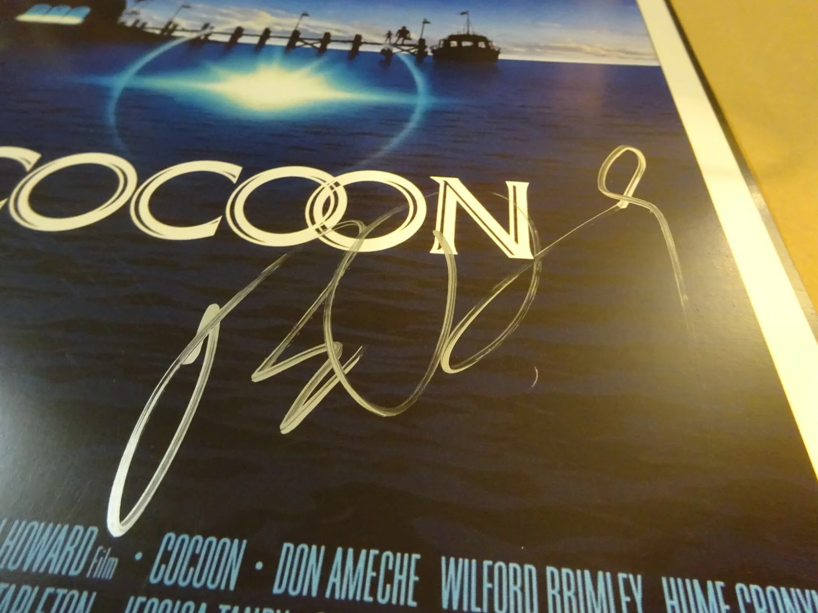 Brian Dennehy — Signed BRIAN DENNEHY Autographed COCOON Photograph 11"x17", image 4