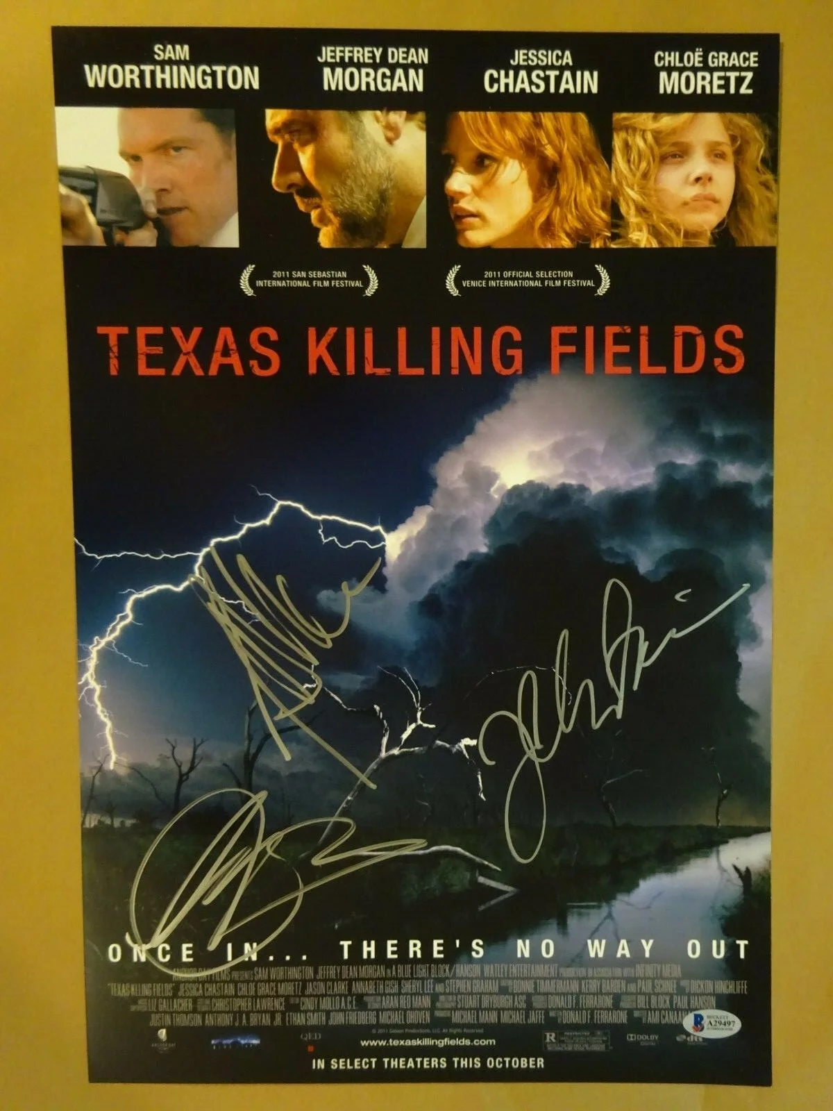 Jeffrey Dean Morgan, Chloe Grace Moretz, Jessica C — Signed TEXAS KILLING FIELDS 12x18 Photo JEFFREY DEAN MORGAN MORETZ + BECKETT COA, изображение 2