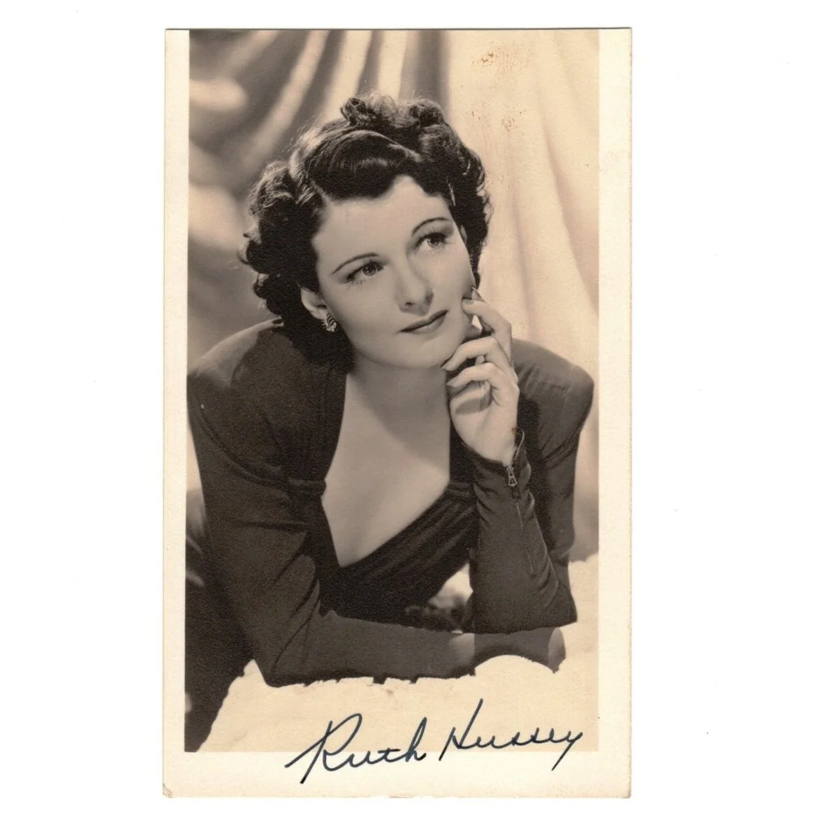 Ruth Hussey — RUTH HUSSEY Autograph Signed 3.5X5.5 B&W 1940 MGM Glamour Portrait Photo w/ COA