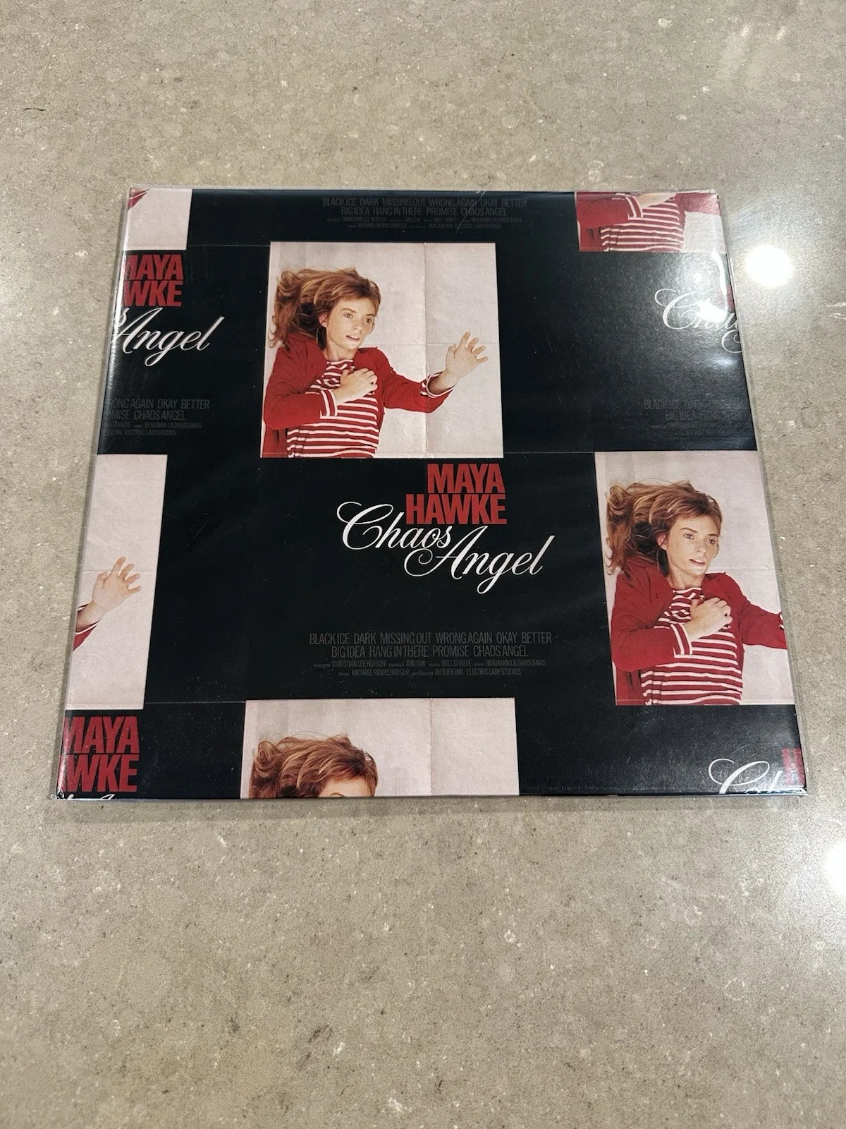 Maya Hawke-SIGNED Chaos Angel Vinyl DELUXE Edition LP with Poster-SEALED-WORN, изображение 3