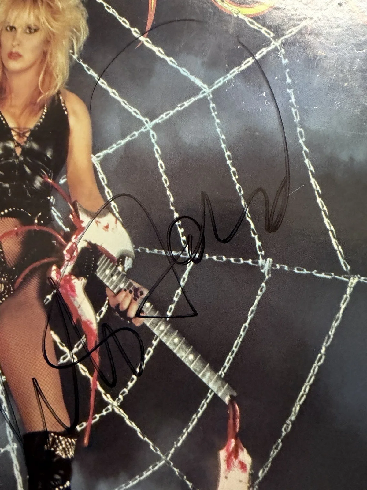 Lita Ford signed Out For Blood LP Autographed, image 4
