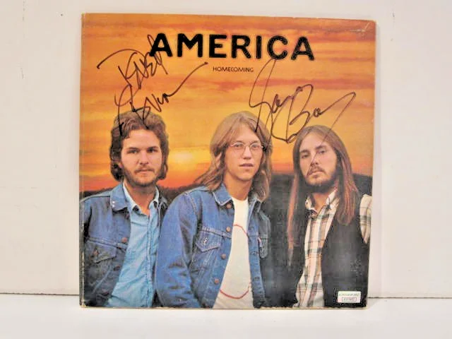 AMERICA-SIGNED 2X- "HOMECOMING" 1972 LP VINYL-2ND ALBUM-AUTHENTICATED+HOLOGRAM, изображение 2