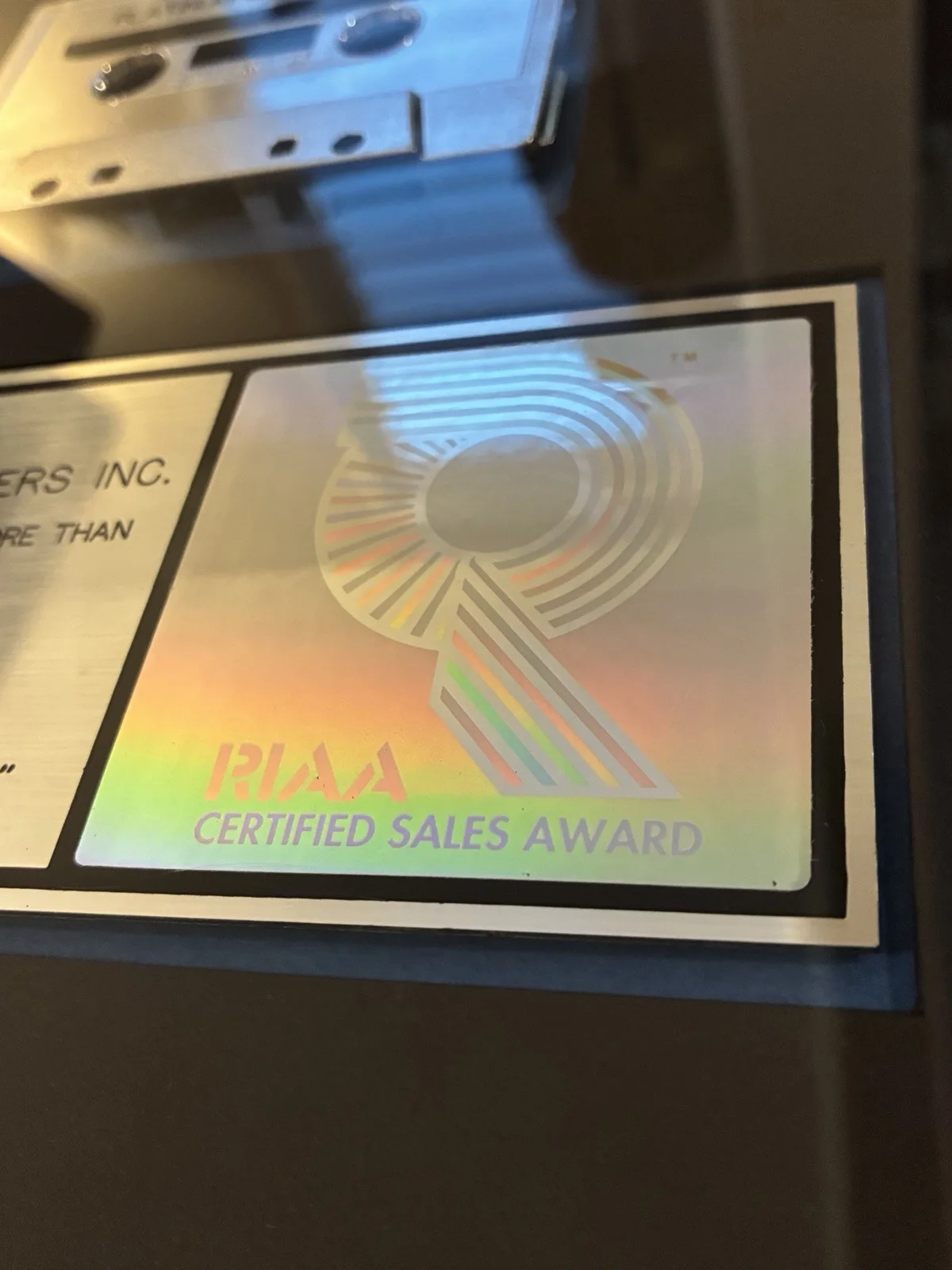 Pink Floyd Platinum RIAA Award Dark Side of the Moon COA Promotor Provenance, изображение 3