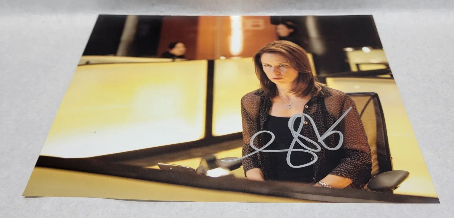 Mary Lynn Rajskub — Mary Lynn Rajskub (Chloe from 24) Signed 8x10 Autograph Photo - Pristine COA, image 4