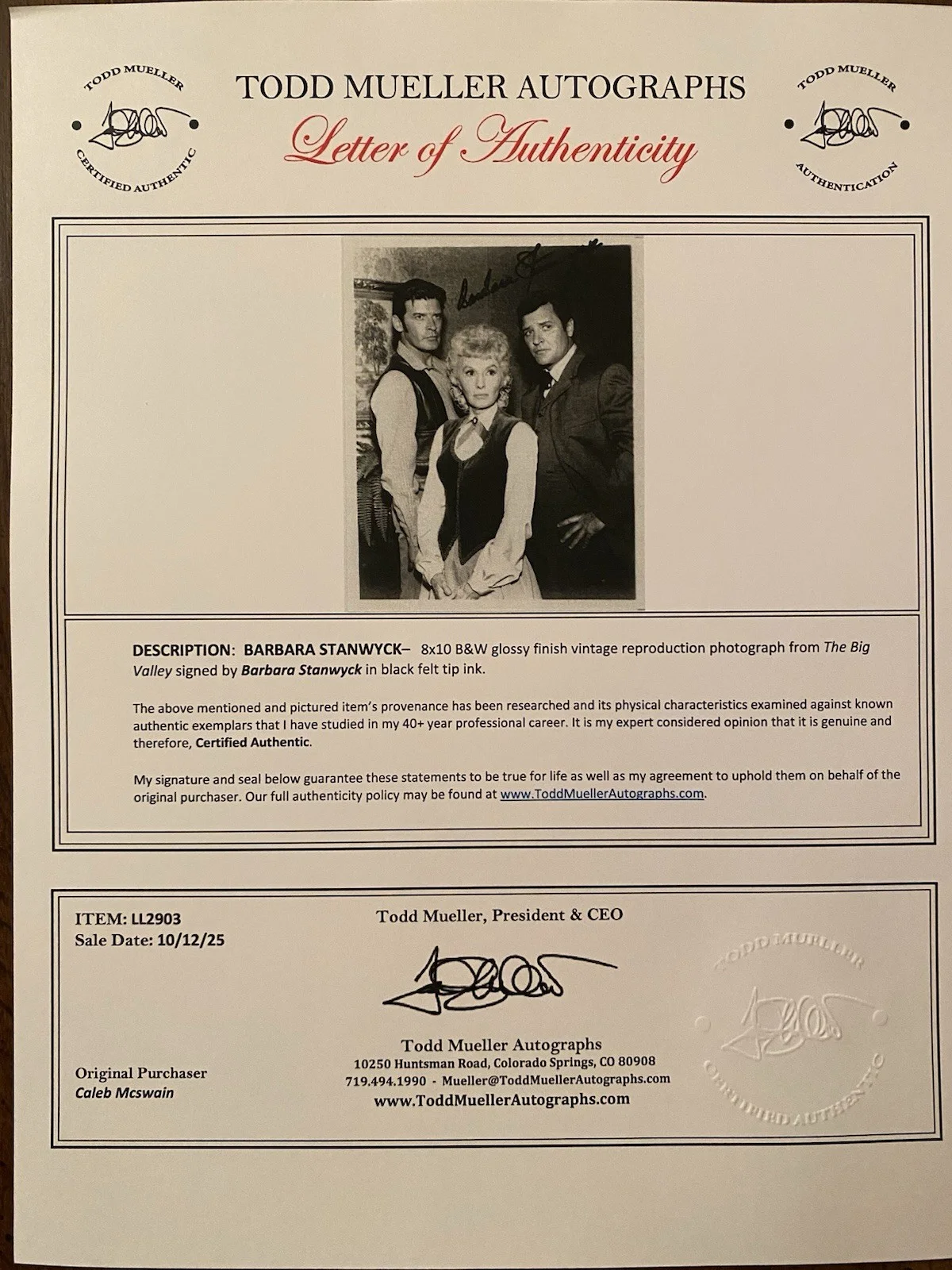 Barbara Stanwyck — Barbara Stanwyck Signed Autographed The Big Valley Photo With COA RARE, изображение 4