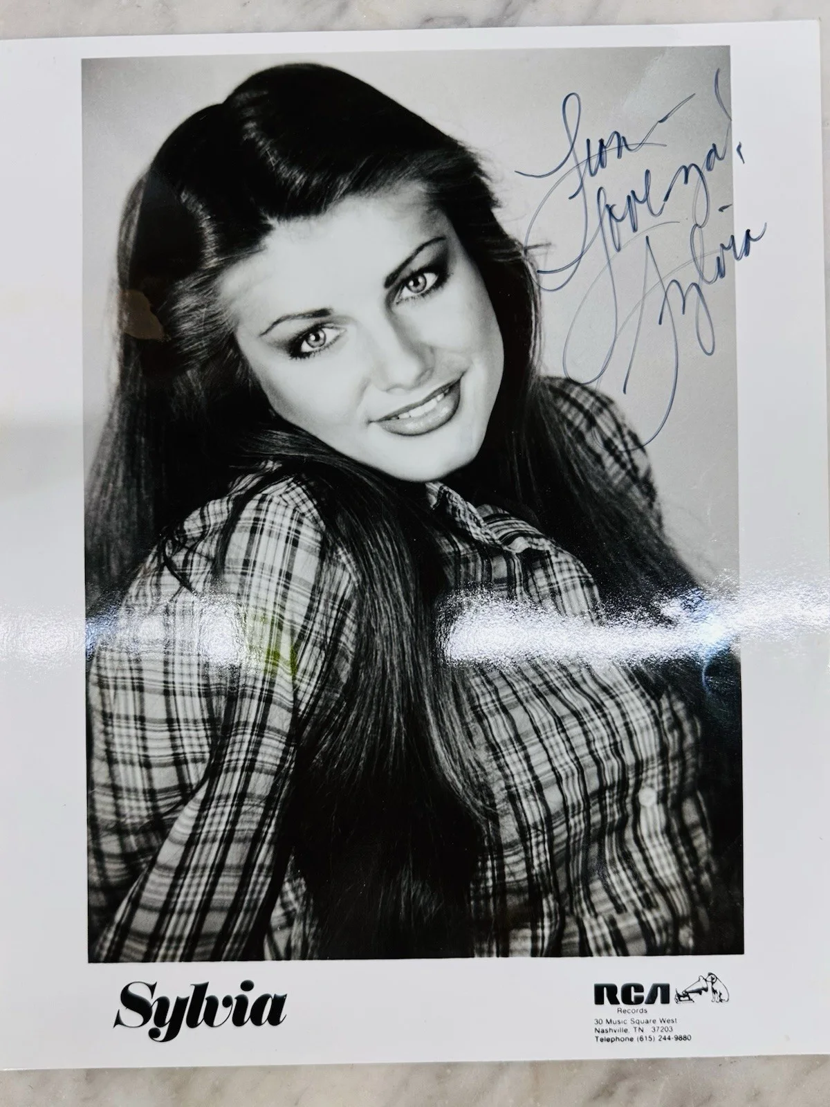 Sylvia Signed 8x10 Promo Photo RCA Records Vintage Country Artist, изображение 2