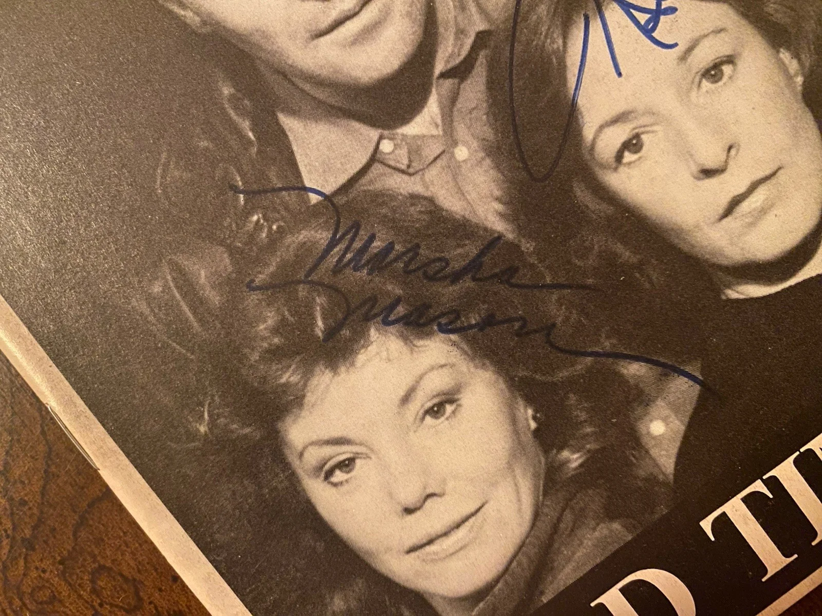 Anthony Hopkins, Marsha Mason, Jane Alexander — Anthony Hopkins Marsha Mason Jane Alexander Signed Autographed Showbill With COA, image 4