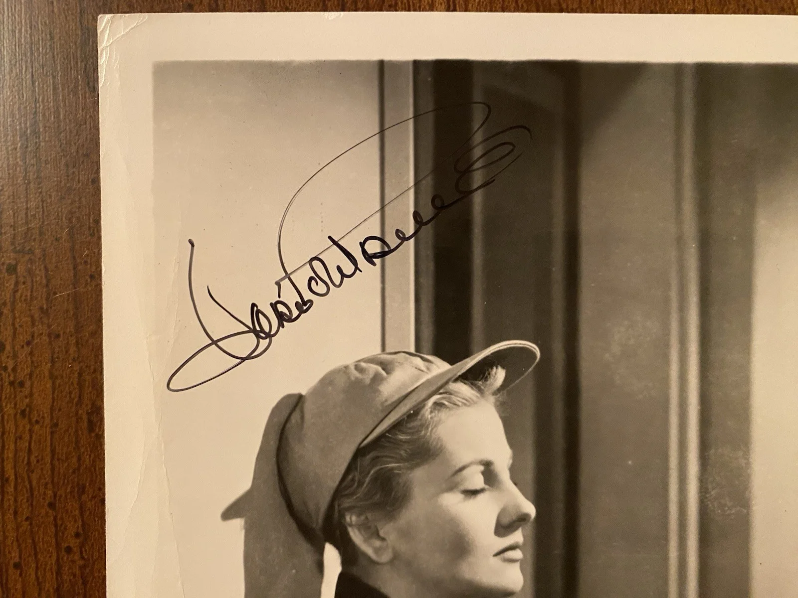 Jimmy Stewart, James Stewart, Joan Fontaine — Jimmy Stewart Joan Fontaine Signed Autographed Photo w/ COA You Gotta Stay Happy, изображение 2