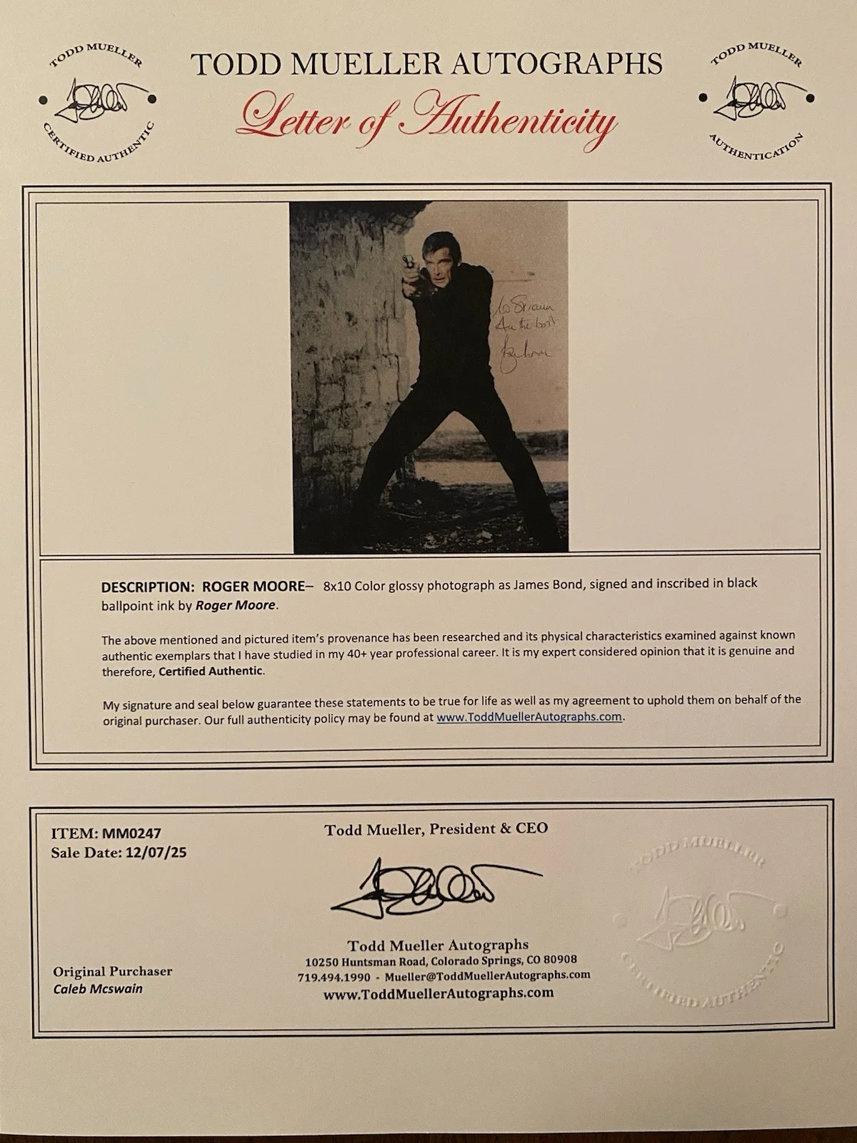 Roger Moore — Roger Moore James Bond 007 Signed Autographed Photo With COA Moonraker Octopussy, image 4