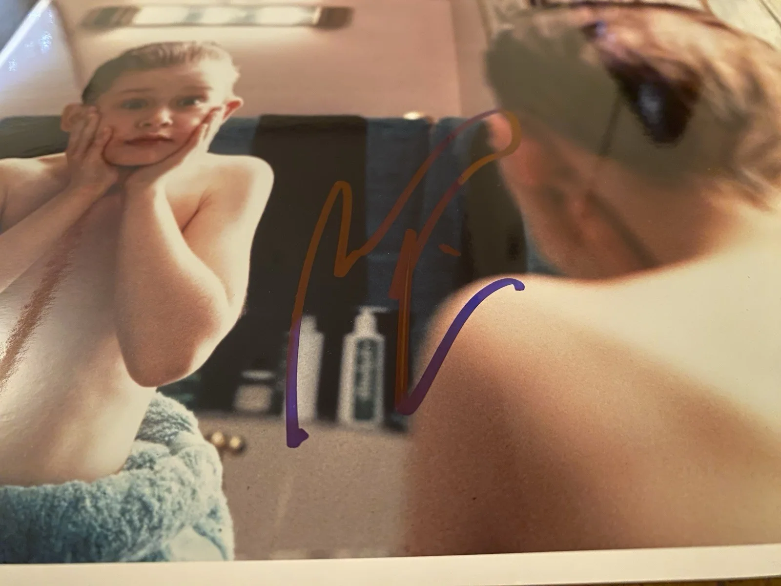 Macaulay Culkin — Macaulay Culkin Signed Autographed Photo With COA Home Alone Uncle Buck My Girl, изображение 3