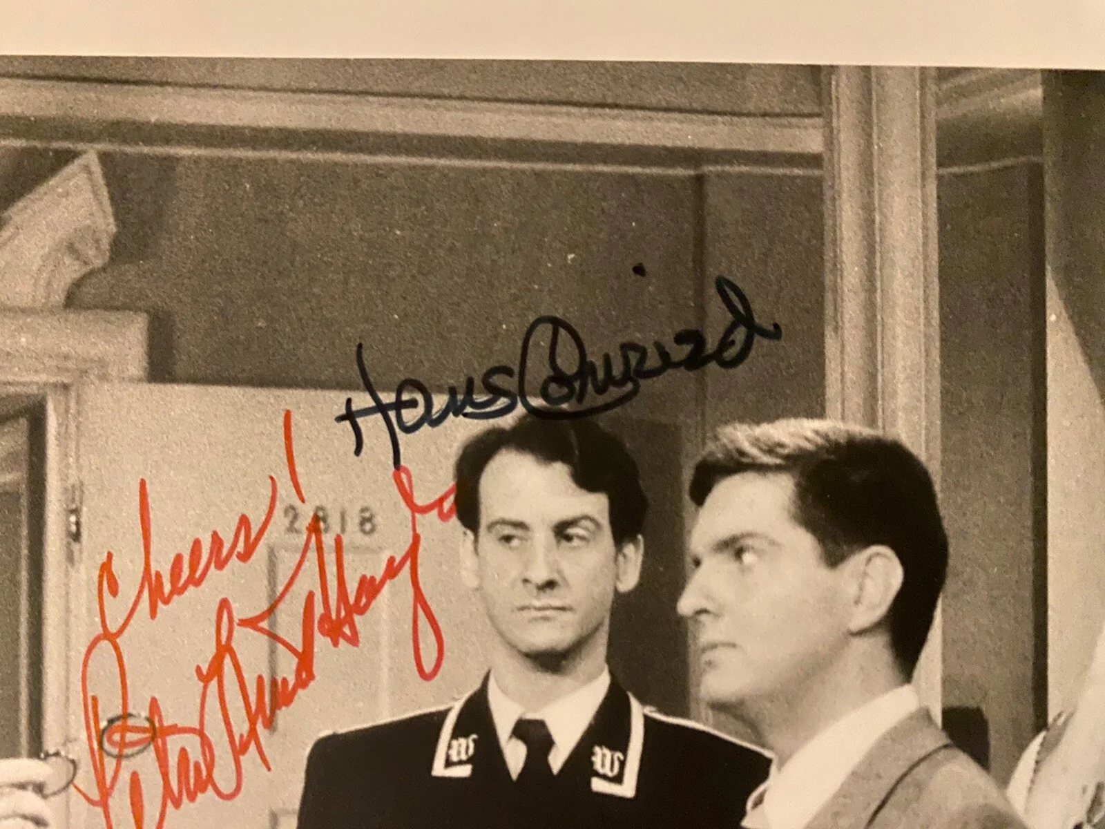 Hans Conried, Peter Lind Hayes, Iron Eyes Cody — Hans Conried Peter Lind Hayes Iron Eyes Cody Cast Signed Photo With COA LOA RARE, изображение 3
