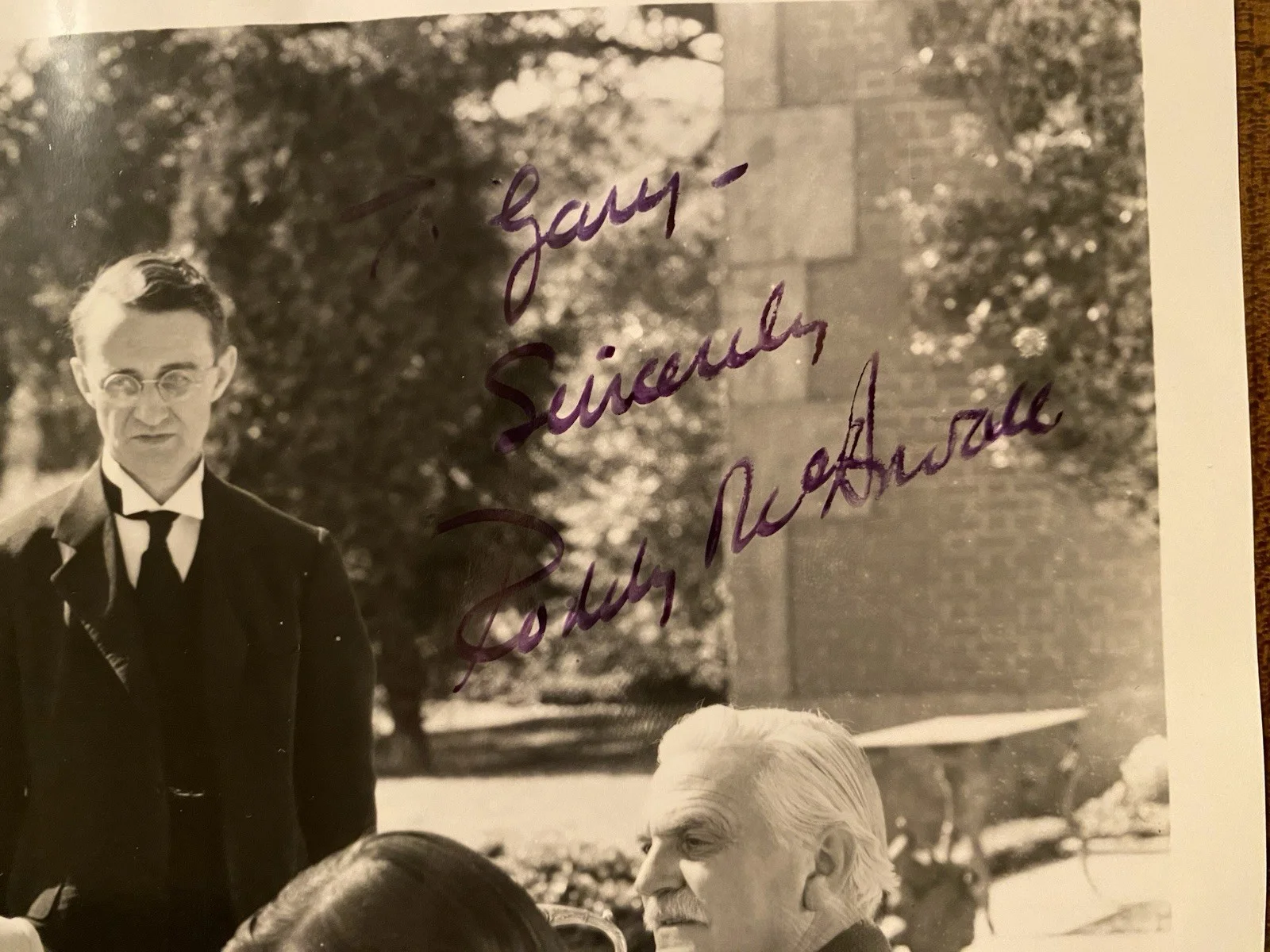 Roddy McDowall, Irene Dunne — Roddy McDowall Irene Dunne Signed Autographed Photo w/ COA White Cliffs Of Dover, изображение 2