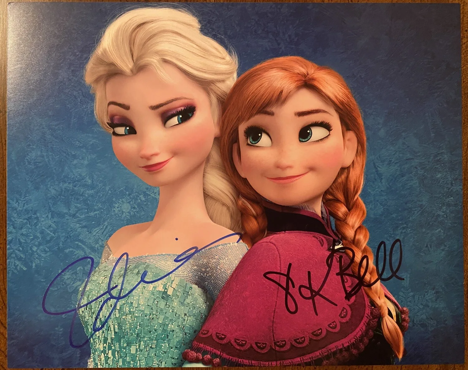 Idina Menzel, Kristen Bell — Idina Menzel Kristen Bell Signed Autographed Photo With COA Frozen Anna Elsa