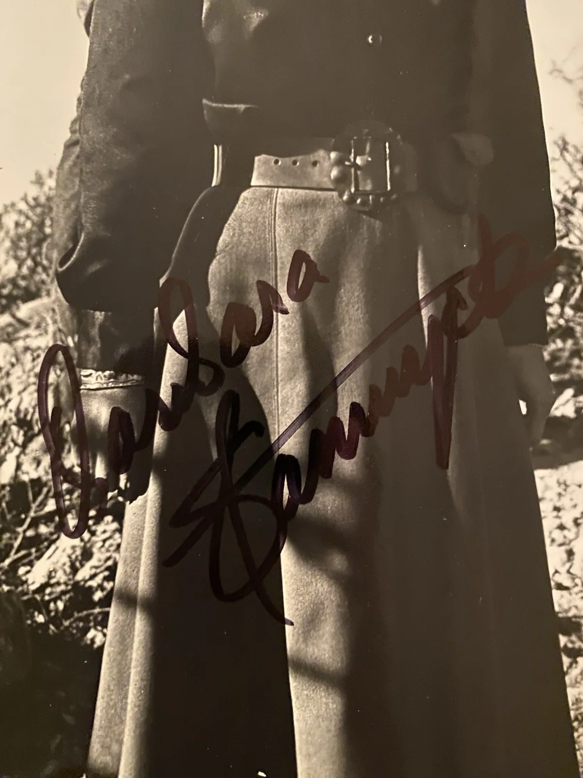 Barbara Stanwyck, Gilbert Roland — Barbara Stanwyck Gilbert Roland Signed Autographed Photo The Furies w/ COA RARE, изображение 2