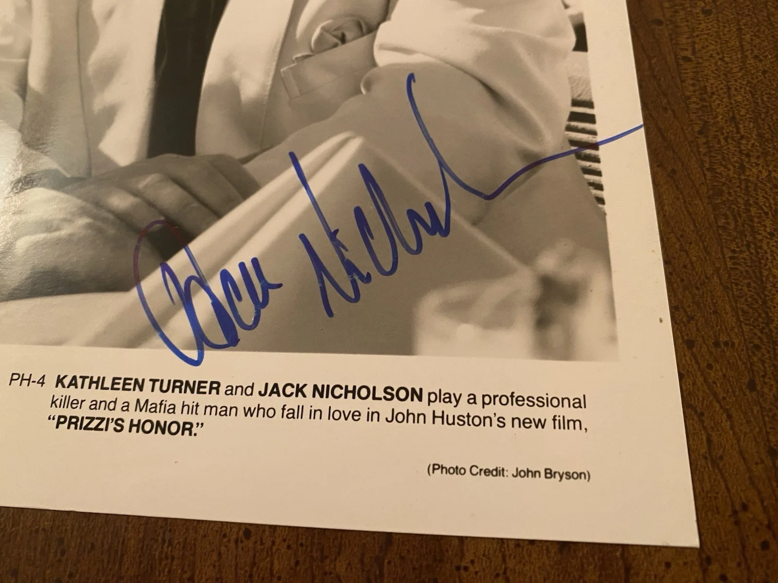Jack Nicholson, Kathleen Turner — Kathleen Turner Jack Nicholson Signed Autographed Photo BOTH w COA Prizzis Honor, изображение 3