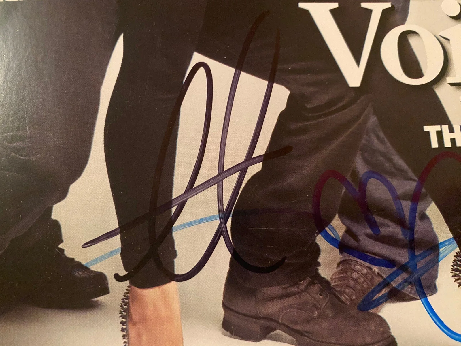 Blake Shelton, Ceelo Green, Adam Levine, Christina Aguilera — The Voice Cast Signed Autographed Rolling Stone Full Magazine With COA All 4, изображение 3