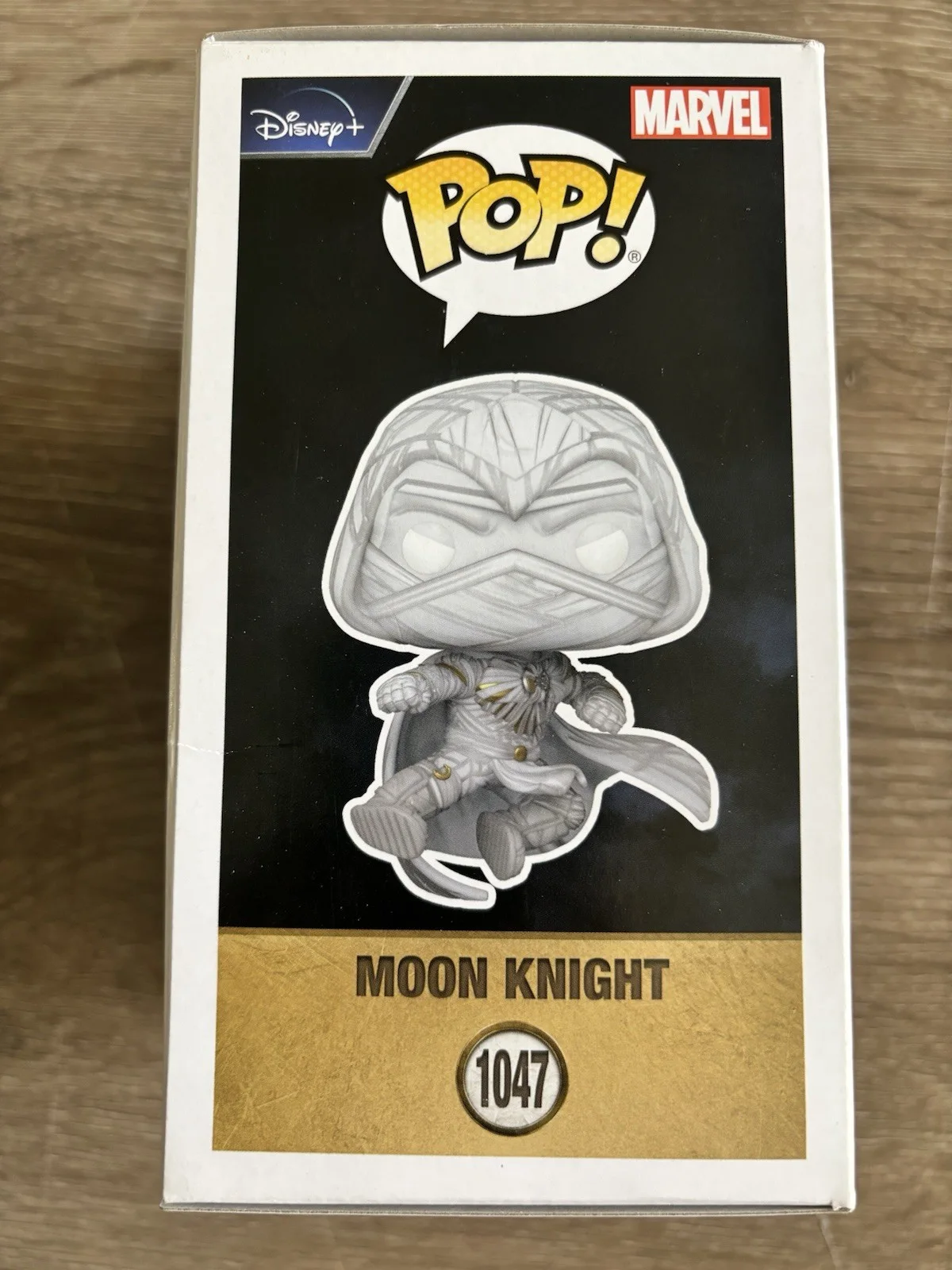 Oscar Isaac — Oscar Isaac Signed Funko Pop 1047 Moon Knight Beckett Authentic Autograph, изображение 4
