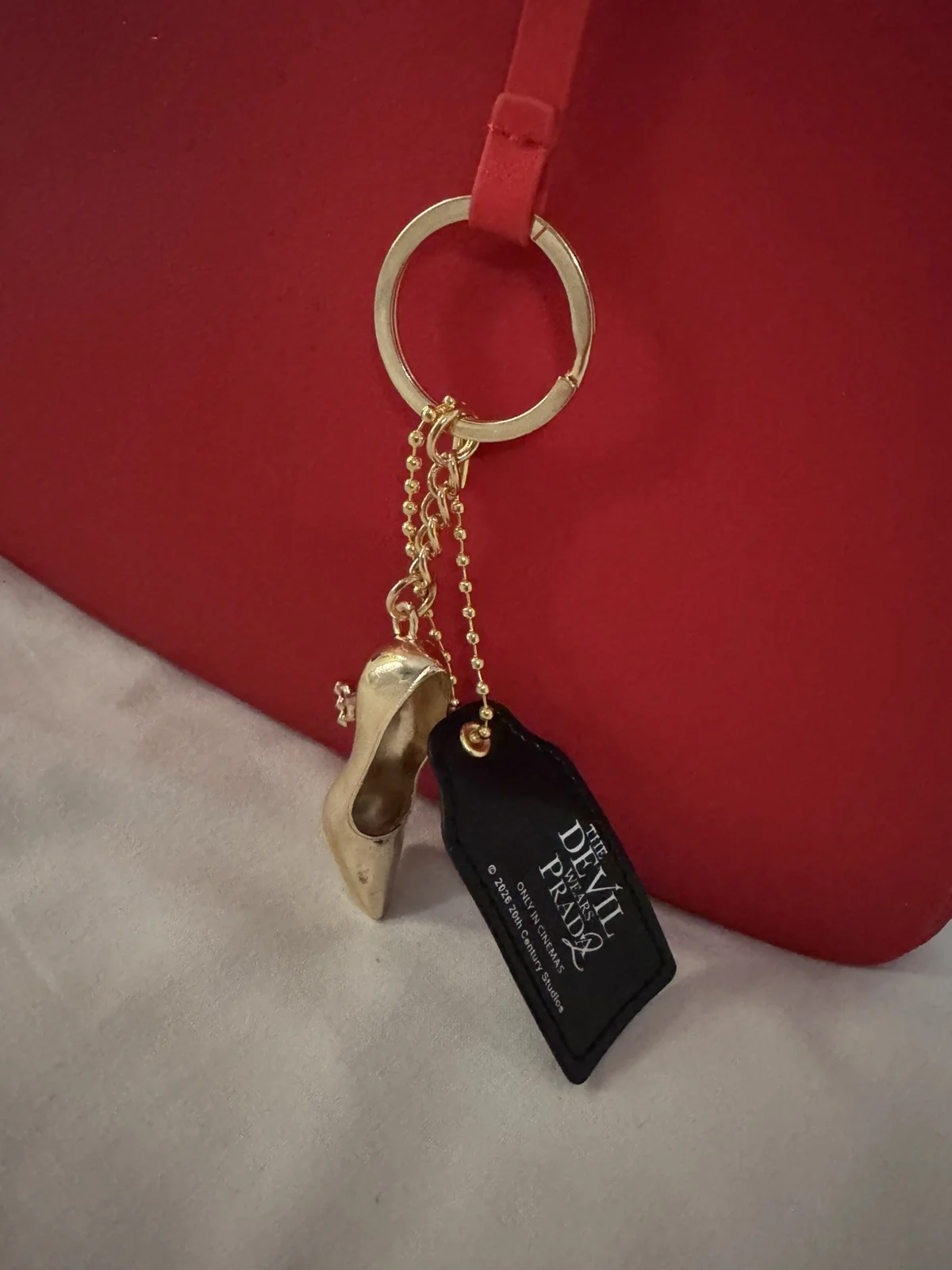 Odeon Cinema The Devil Wears Prada 2 Popcorn Bucket Handbag with Bag Charm, image 5