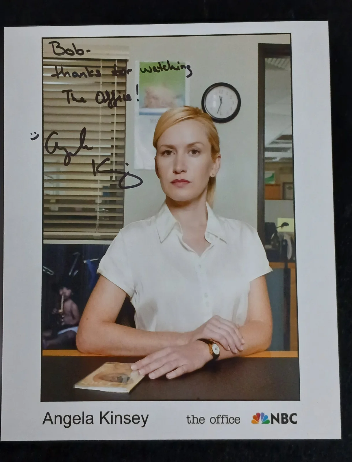 Angela Kinsey — 8x10 Autographed Photo Angela Kinsey "The Office"