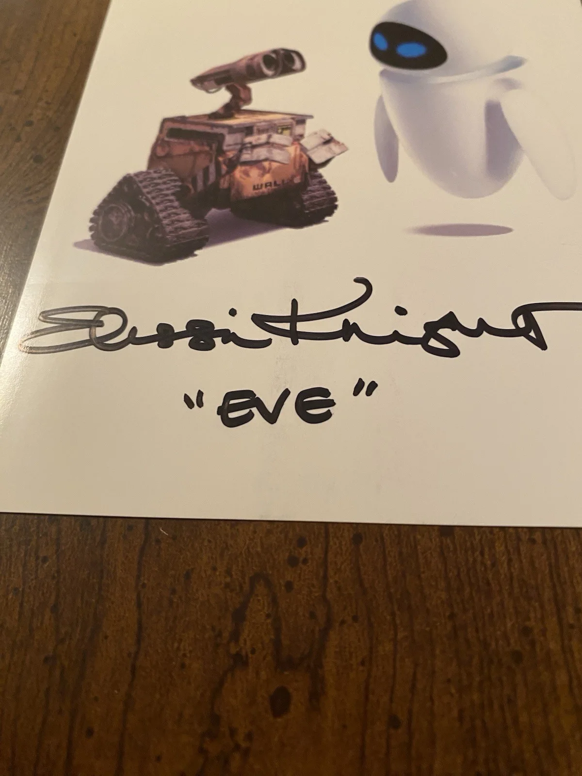 Elissa Knight — Elissa Knight Signed Autographed Photo Eve WALL·E Disney Pixar, image 3