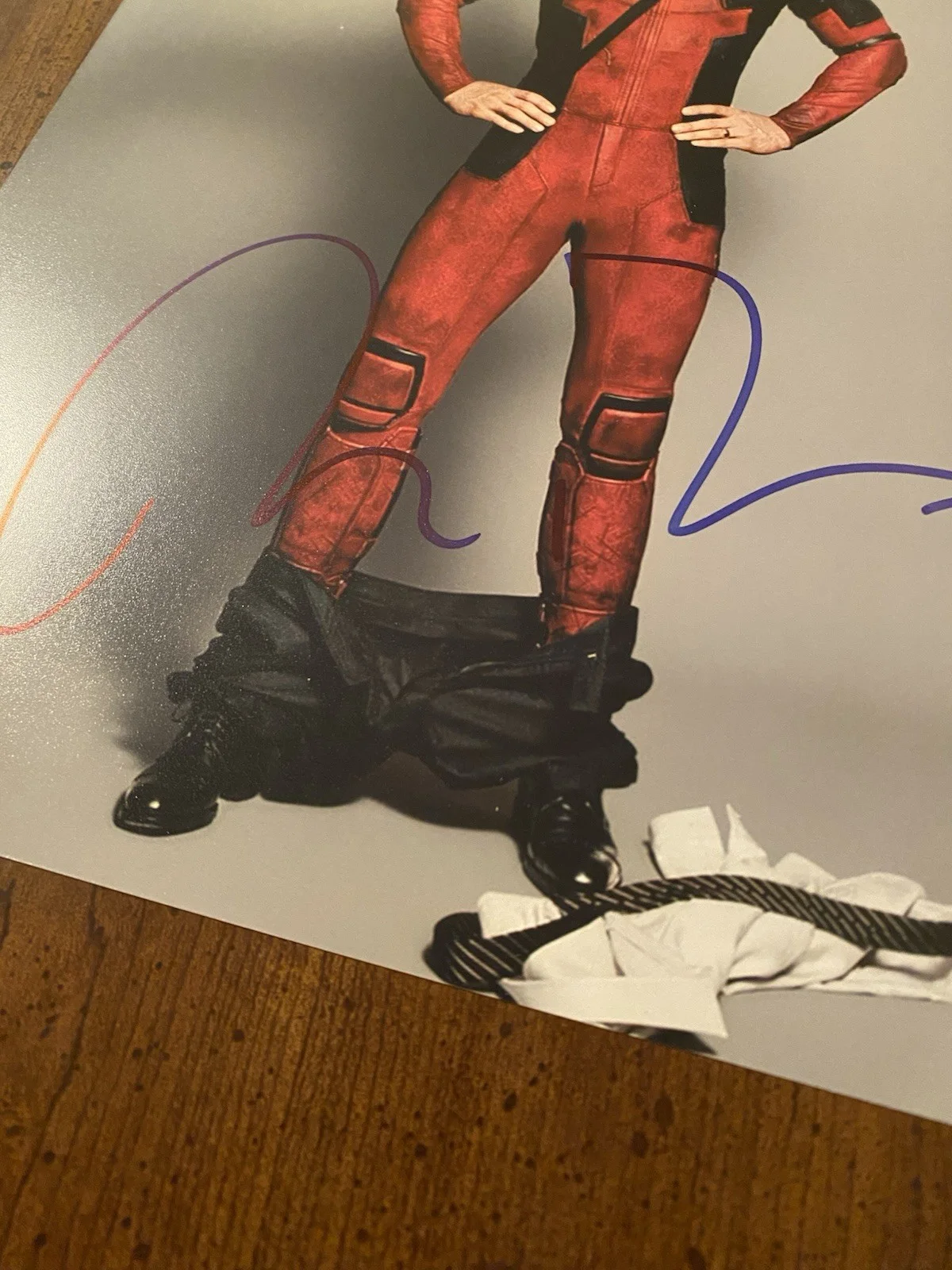 Ryan Reynolds — Ryan Reynolds Signed Autographed Photo With COA Deadpool Unmasked, image 3