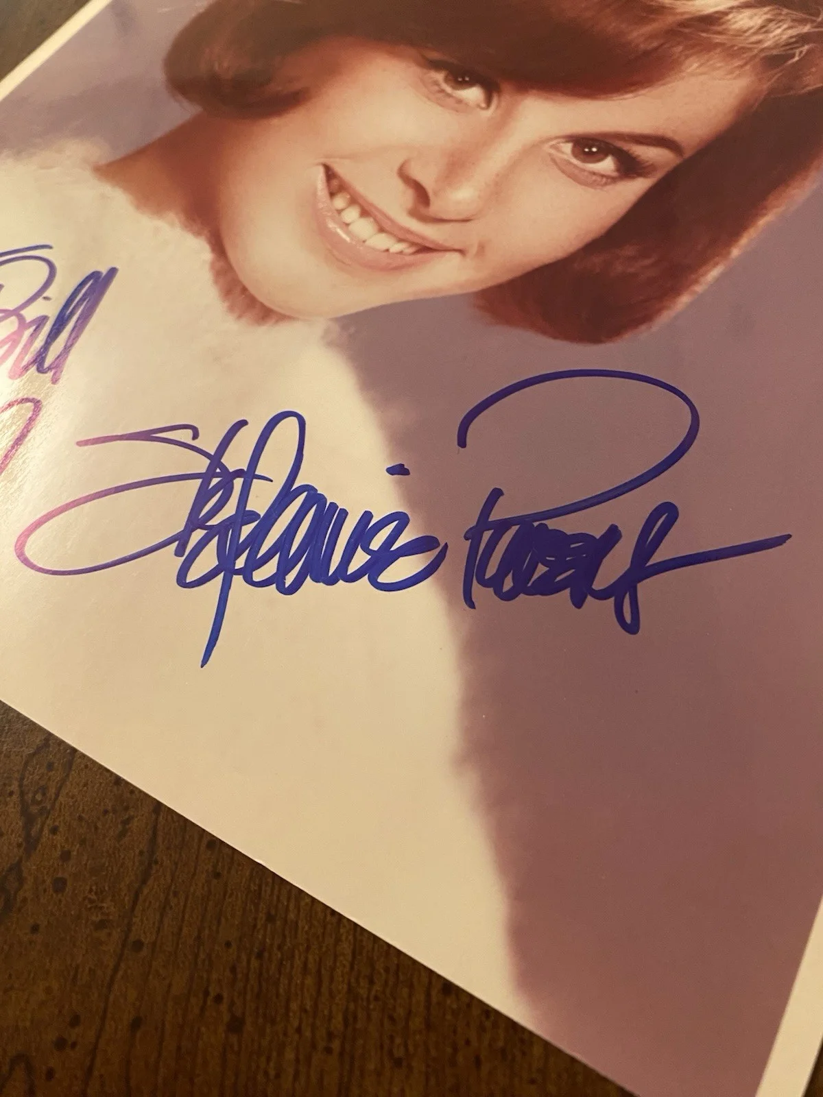 Stefanie Powers — Stefanie Powers Signed Autographed Photo With COA McClintock Stagecoach Boatniks, image 3