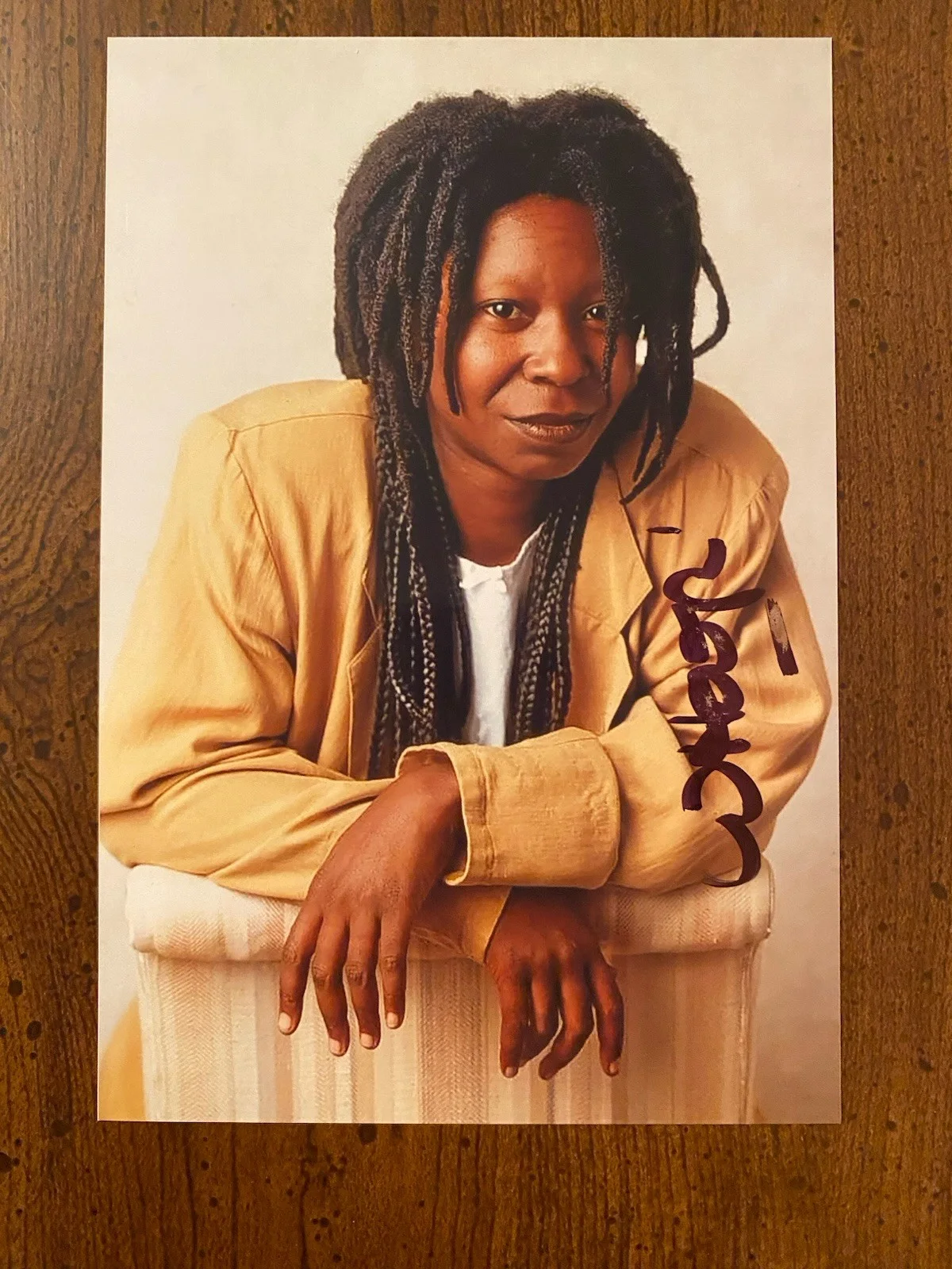 Whoopi Goldberg — Whoopi Goldberg Signed Autographed Photo The Lion King Ghost Sister Act The View