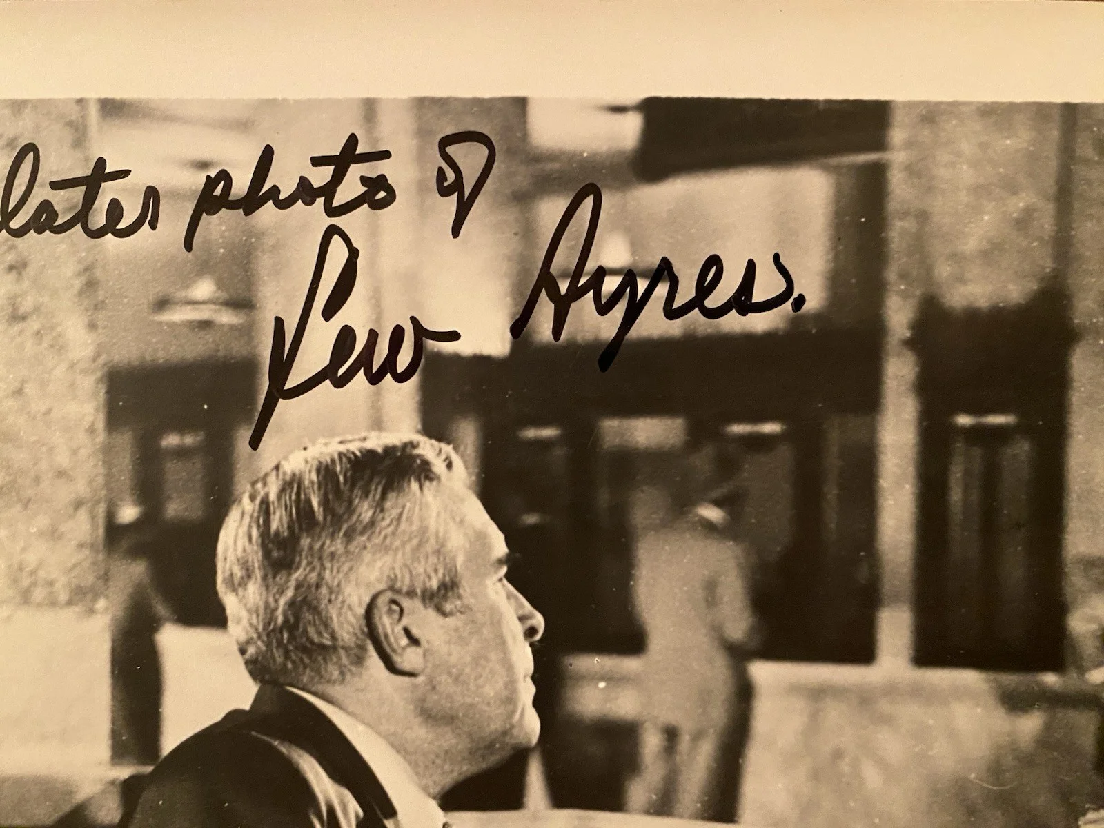 Lew Ayres — Lew Ayres Signed Autographed Vintage 10x8 Photo With COA Donovan’s Brain, image 2