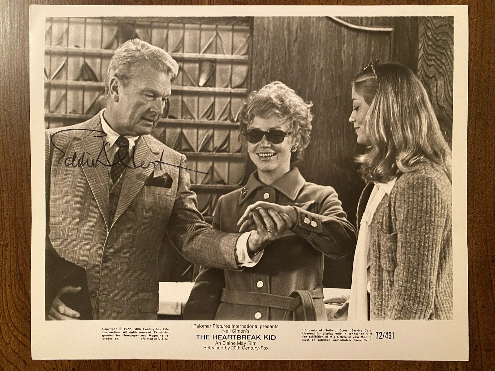 Eddie Albert — Eddie Albert Signed Autographed 10x8 Photo With COA The Heartbreak Kid