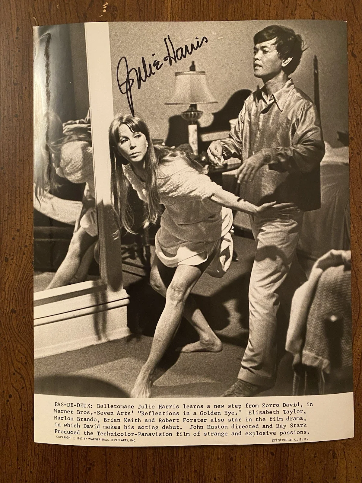 Julie Harris — Julie Harris Signed Autographed Photo With COA Reflections In A Golden Eye