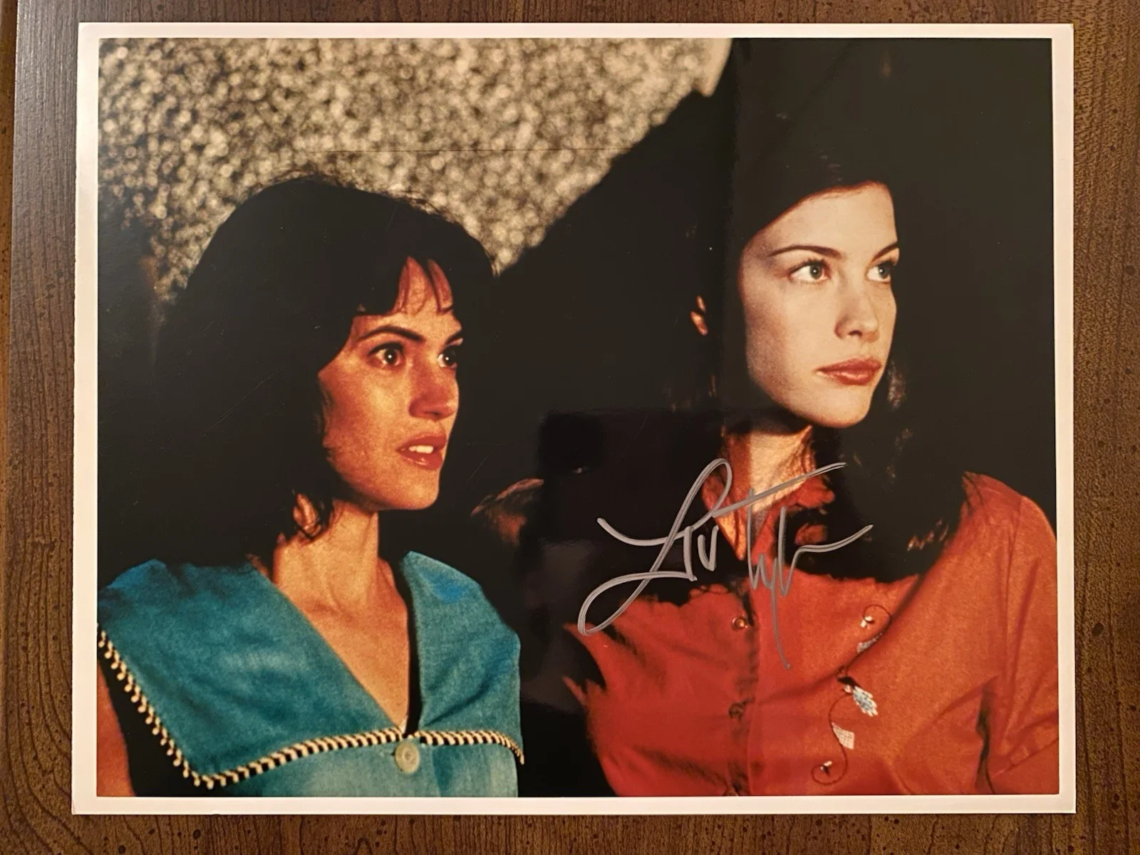 Liv Tyler — Liv Tyler Signed Autographed 10x8 Photo With COA Inventing The Abbotts