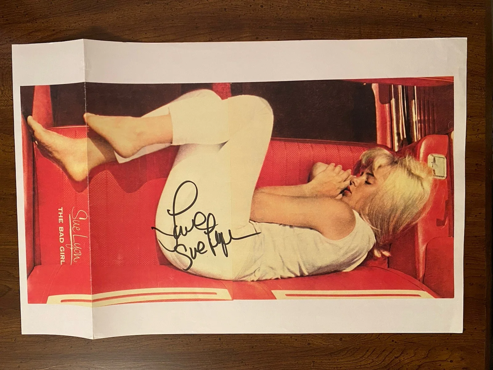 Sue Lyon — Sue Lyon Signed Autographed Mini Poster Photo With COA Lolita Tony Rome 7 Women