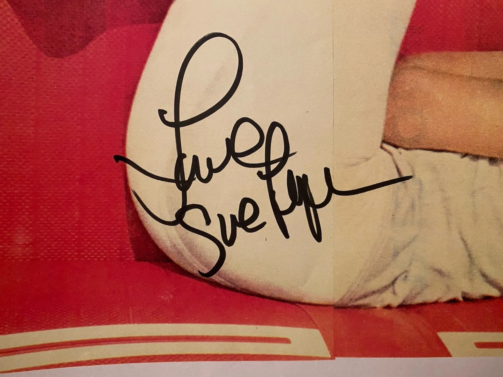 Sue Lyon — Sue Lyon Signed Autographed Mini Poster Photo With COA Lolita Tony Rome 7 Women, изображение 2