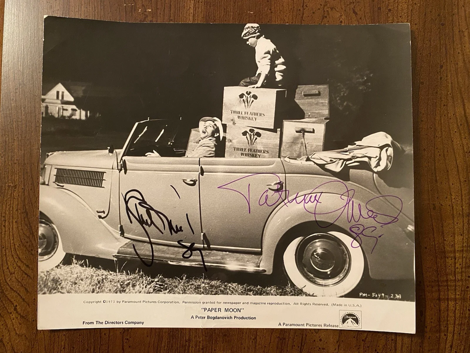 Ryan O’Neal, Tatum O’Neal — Ryan O’Neal Tatum O’Neal Signed Autographed Vintage Photo With COA Paper Moon