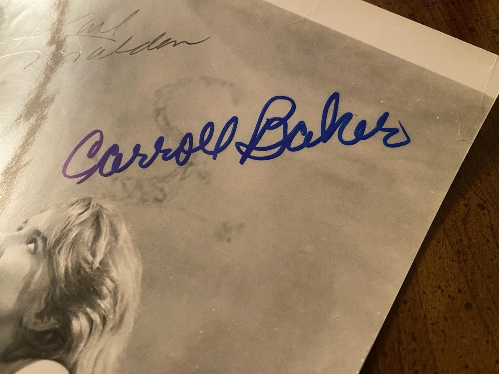 Carroll Baker, Karl Malden — Carroll Baker Karl Malden Signed Autographed Vintage Photo With COA Baby Doll, изображение 5