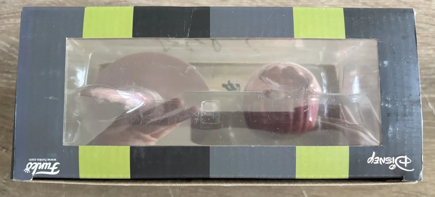 Tim Burton — Tim Burton Signed Funko Vynl Lock &Shock Beckett Authentic Autograph, изображение 5