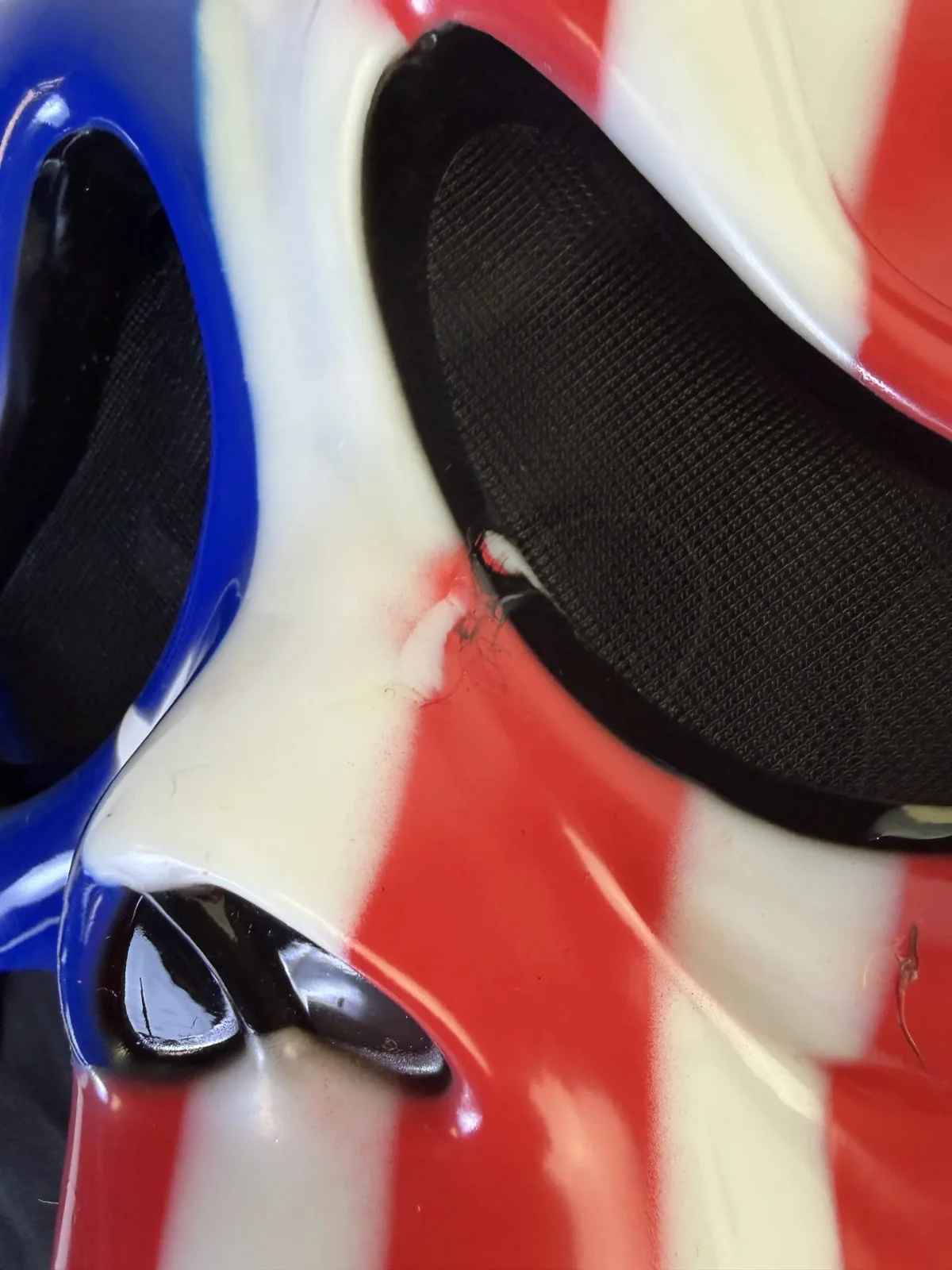 Christopher Chris Doyle — Christopher Chris Doyle signed Mask Ghostface Scream 2 JSA Authentication, image 3