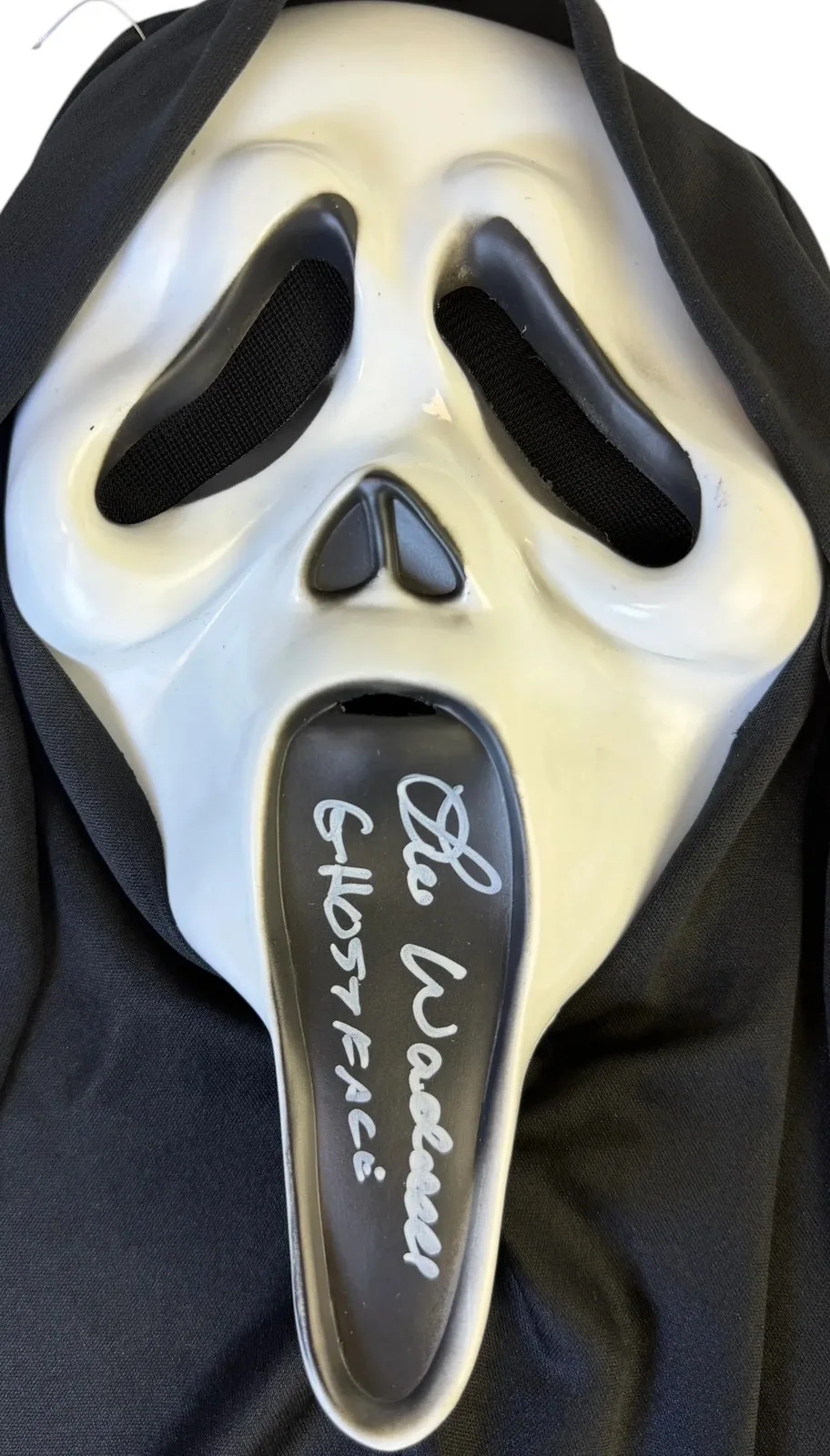 Lee Waddell — Lee Waddell signed Mask Ghostface Scream Fun World JSA Authentication, image 2