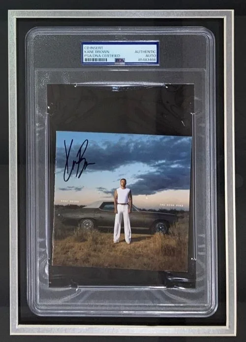 Kane Brown — Kane Brown Signed Framed The High Road CD Booklet w/ 11x14 Photo PSA, image 2