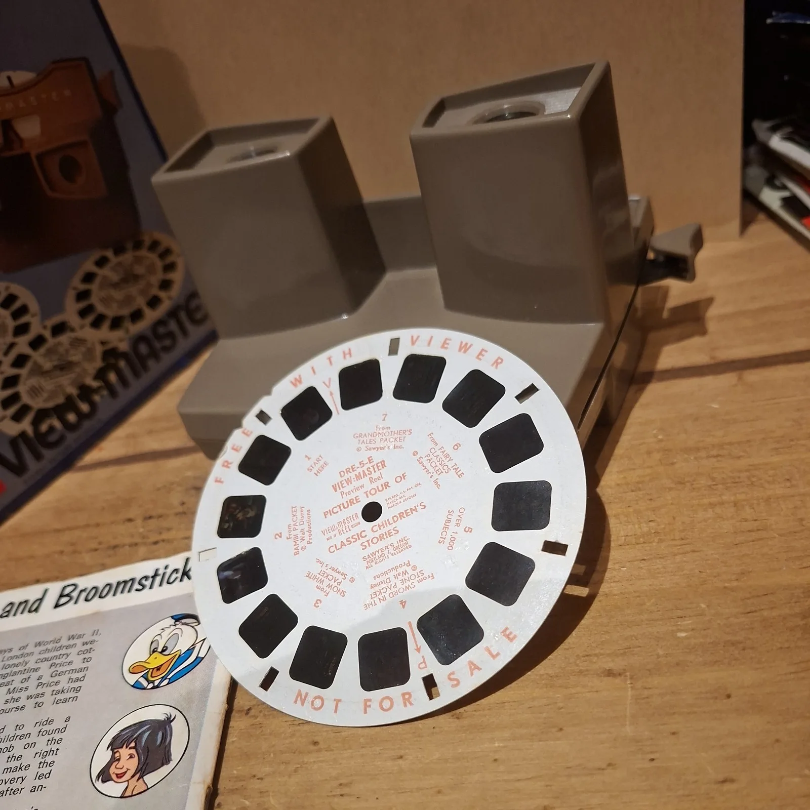 Bedknobs & Broomsticks Boxed VIEWMASTER viewer & Reels View Master B-366-E, image 5