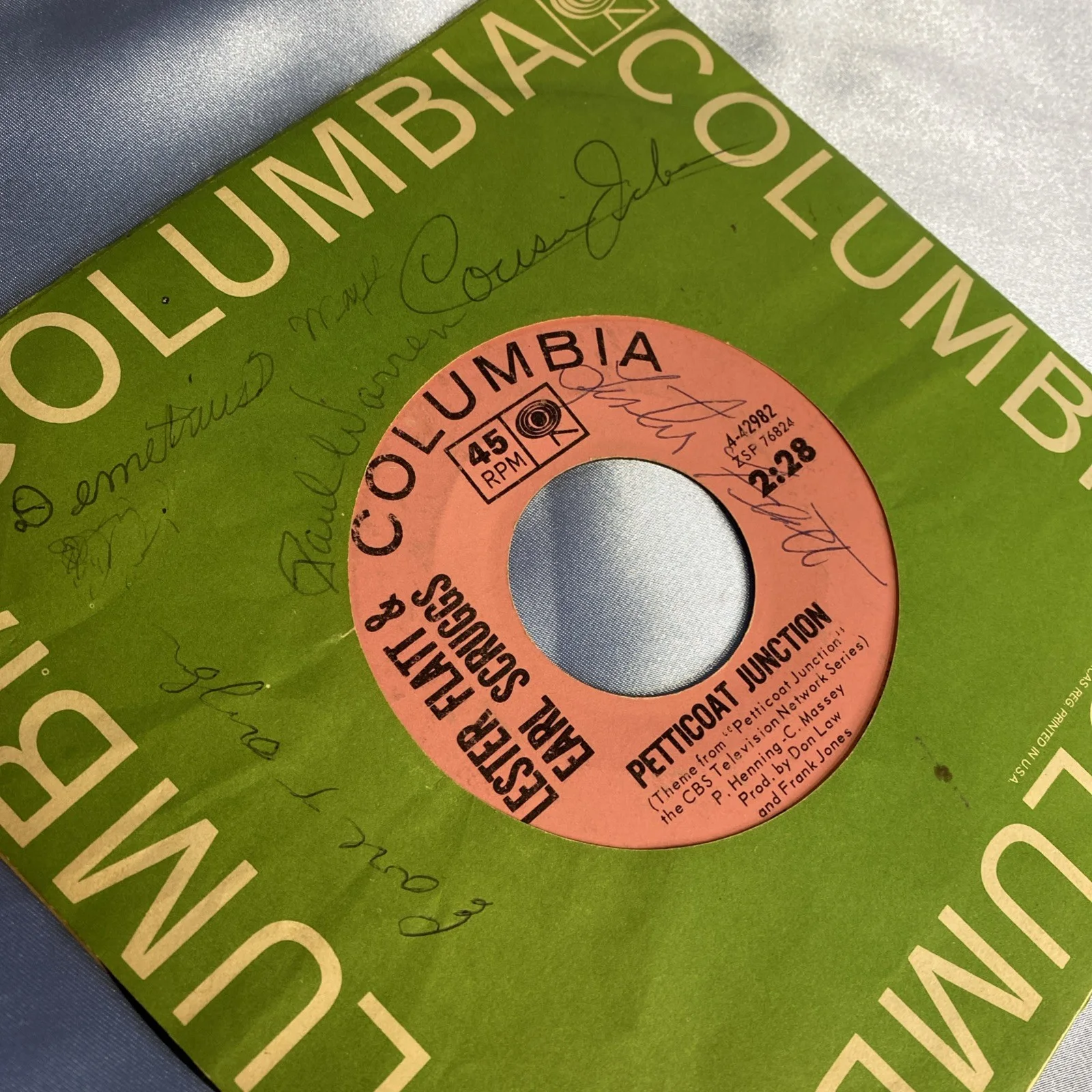 Lester Flatt Earl Scruggs Foggy Mountain Boys Paul Warren — SIGNED LESTER FLATT & EARL SCRUGGS "Petticoat Junction" 45 RECORD + MORE SIGS, image 2