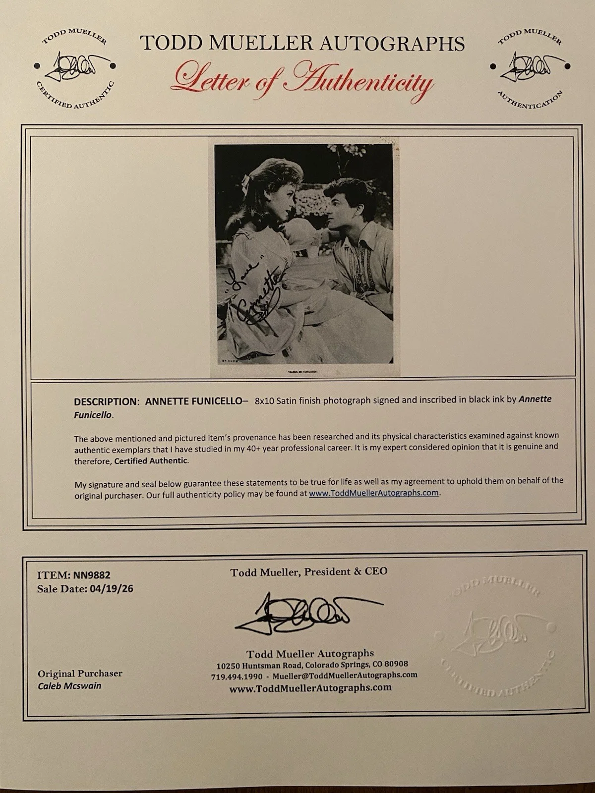Annette Funicello — Annette Funicello Signed Autographed 8x10 Photo With COA Babes In Toy land, изображение 4
