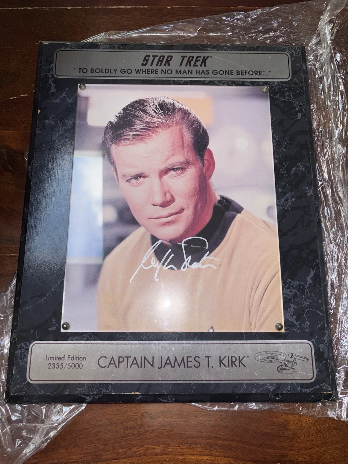William Shatner — STAR TREK SIGNED PLAQUES - KIRK/PICARD - WILLIAM SHATNER/PATRICK STEWART, image 3