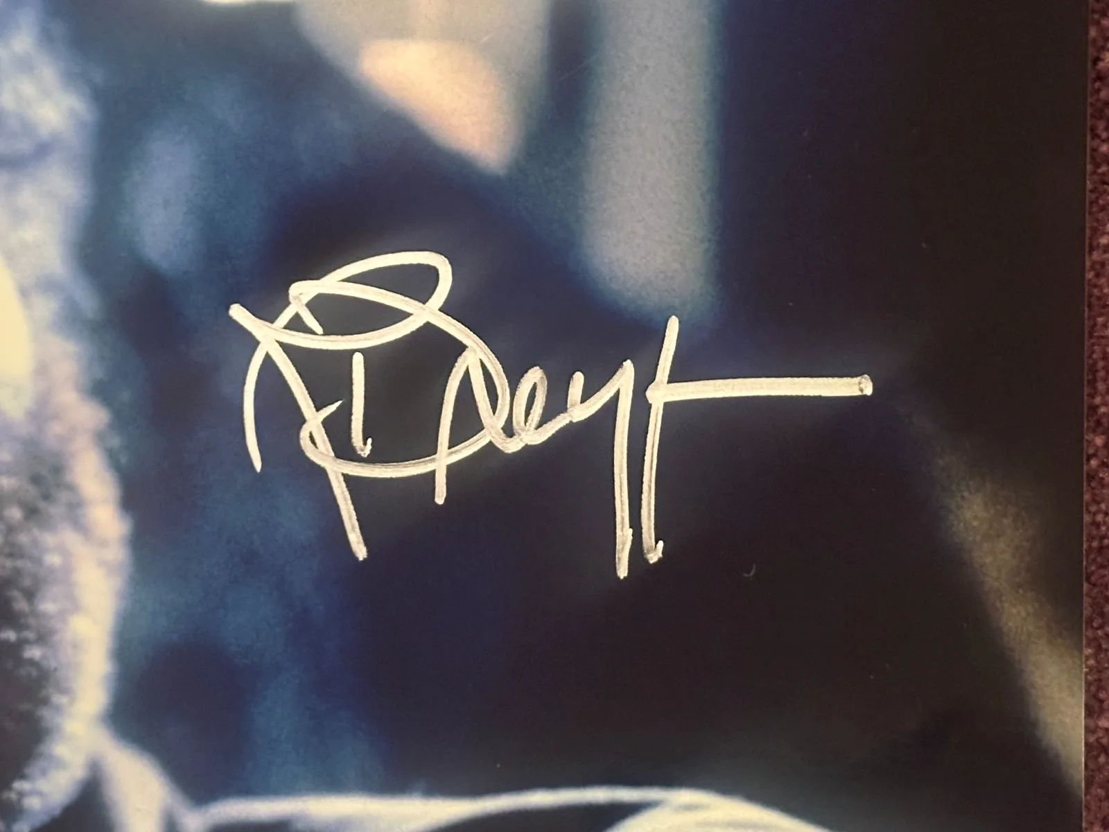 RICHARD DREYFUSS — RICHARD DREYFUSS Signed 11x14 PHOTO Beckett (BAS) Authenticated, image 2