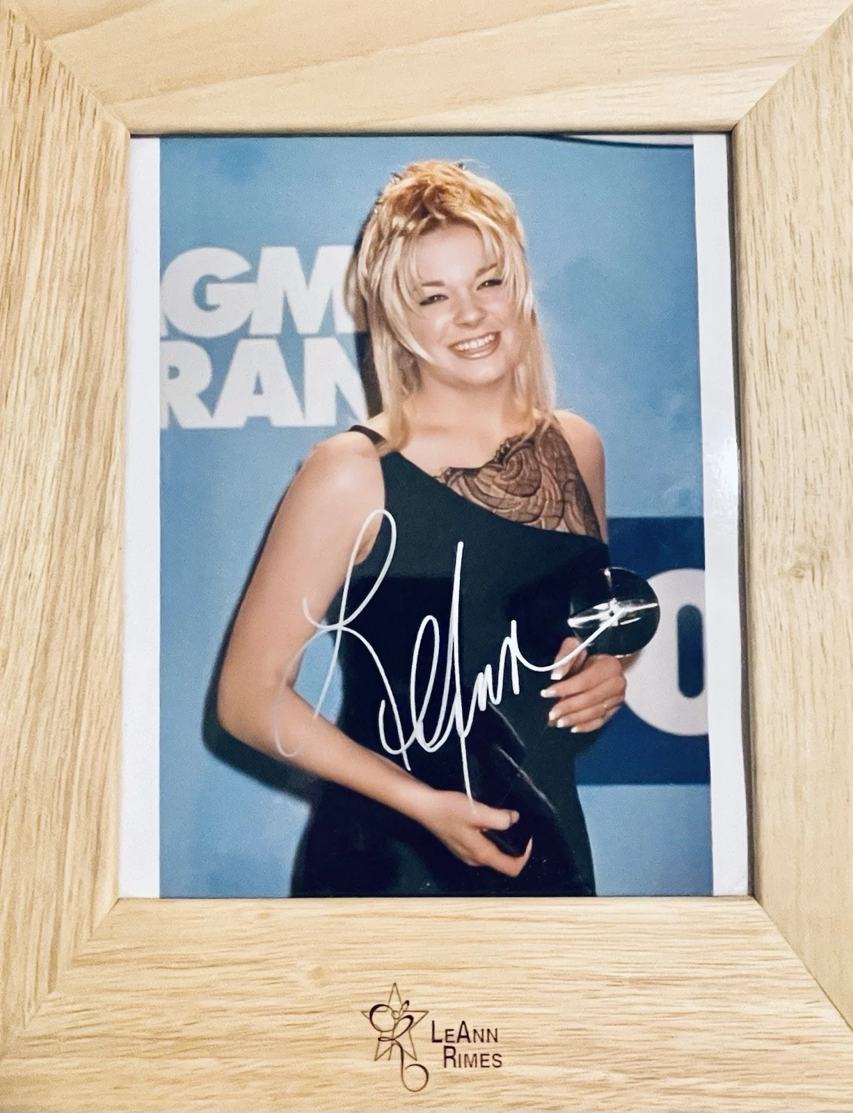 LeAnn Rimes autographed Grammy Awards Photo with Custom Frame - Rare, изображение 2