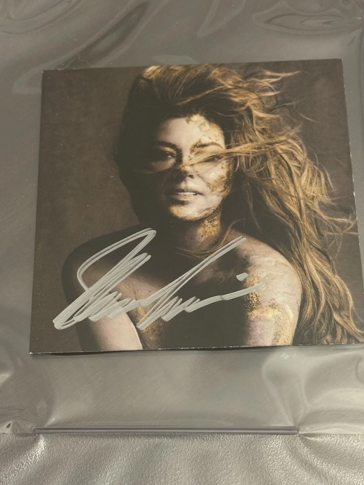 Shania Twain Signed CD Insert PSA!!, image 2