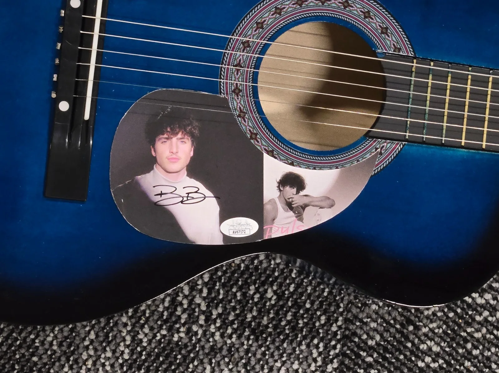 Benson Boone Signed Full Size Acoustic Guitar JSA, image 2