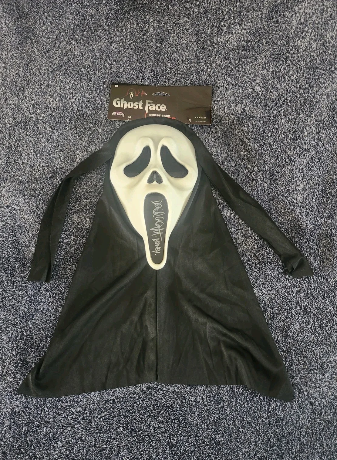 David Arquette — David Arquette Hand Signed Ghostface "ScreamMask" Inscribed "Dewey" / JSA COA, image 5